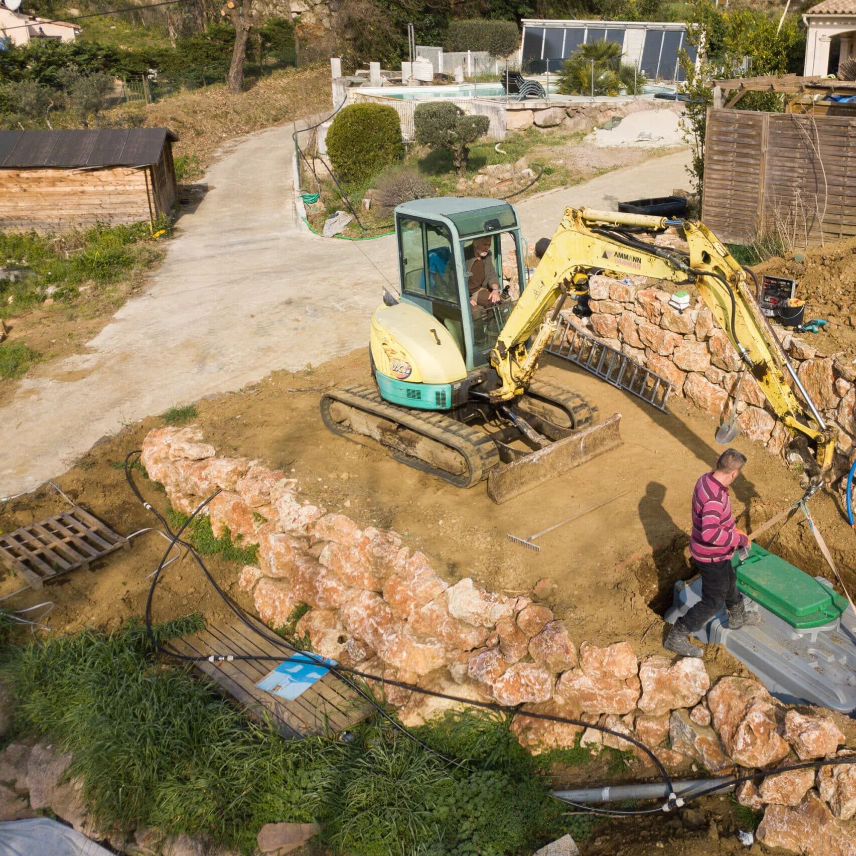 Trouver un installateur de fosse septique : tout ce que vous devez savoir